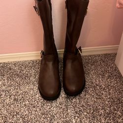 Girls Boots