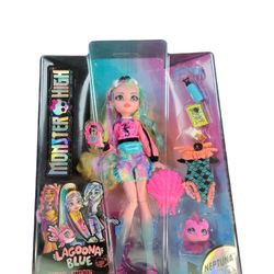 Monster High LAGOONA BLUE Doll
