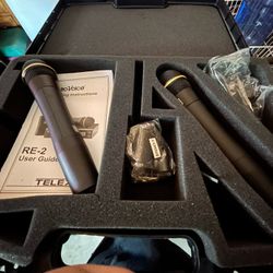 EV Set Of Wireless Microphones 