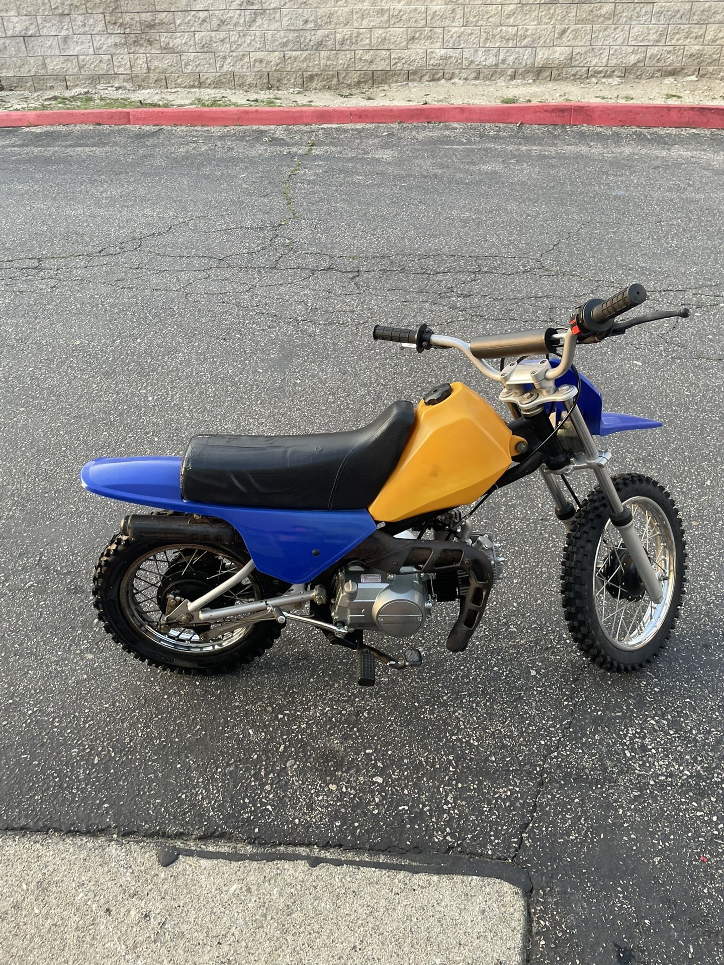 Motor 125