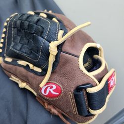 Baseball Gloves 