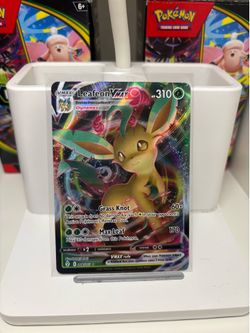 Pokemon Leafeon VMAX