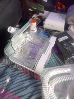 Replacement heated humidifier base and water chamber for dreamstation 1