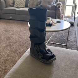 Walking Boot 