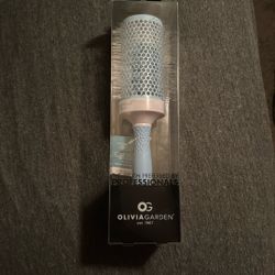 Olivia Garden Round Brush Thermal Medium 2 1/8"