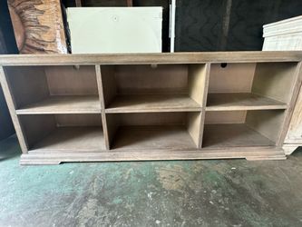 Media cabinet