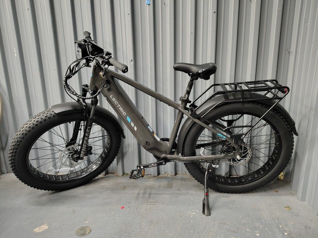 LIKE NEW Lectric XPeak 2.0 Fat Tire Electric Bike 28mph With 80 Mile Range