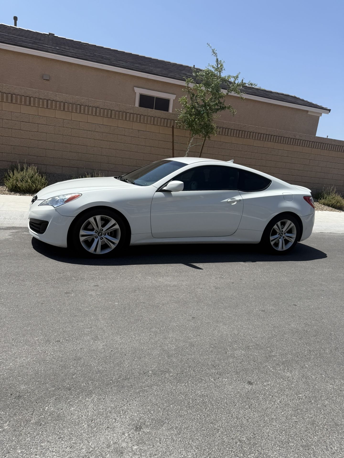 2011 Hyundai Genesis Coupe