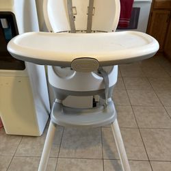 Infant High Chair/Toddler Chair & Table
