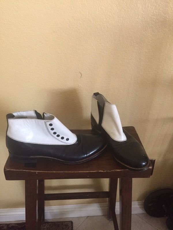 Stacy Adams Madison cap toe spat boots