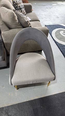 🏠 Empire Furniture  📍 Location: 14240 Fort Street, Southgate, Michigan, 48195 ✨ Transform your home with our stunning furniture collection! From coz