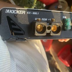 Kicker KX 600.1