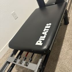 Pilates Reformer And Stand 