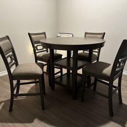 Counter Height Table And Chair Set