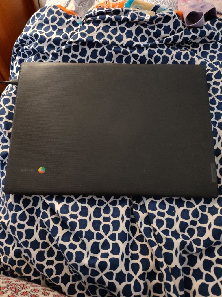Chomebook With Charger