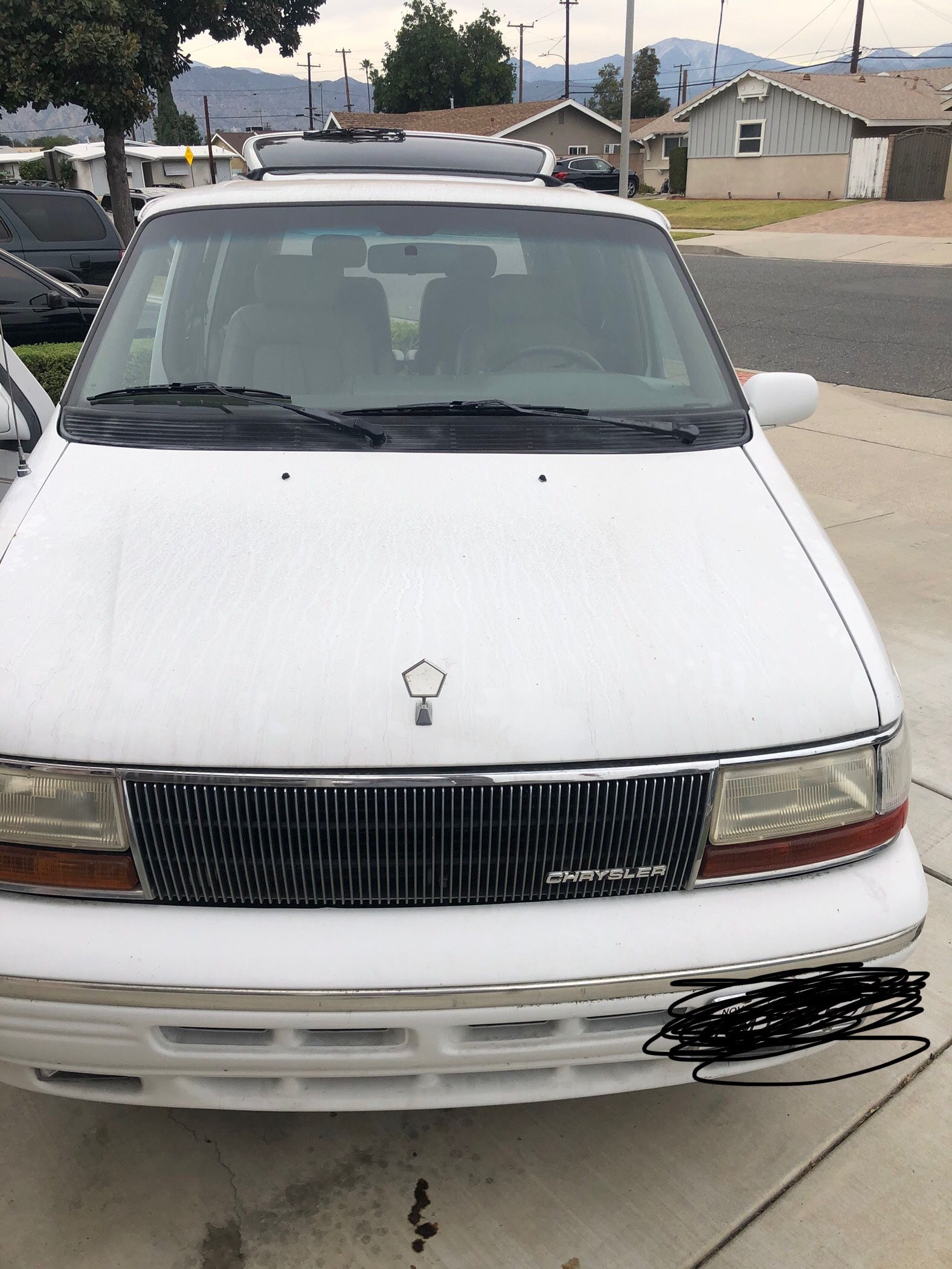 1994 Chrysler Town And Country Mobility Van 64,000 Miles