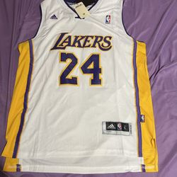KOBE BRYANT JERSEY (WHITE) SIZE L
