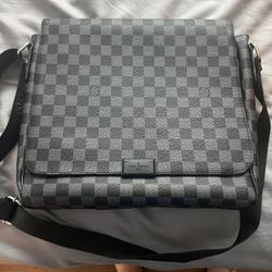 Louis Hand Bag