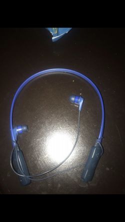 Skull candy wireless earbuds