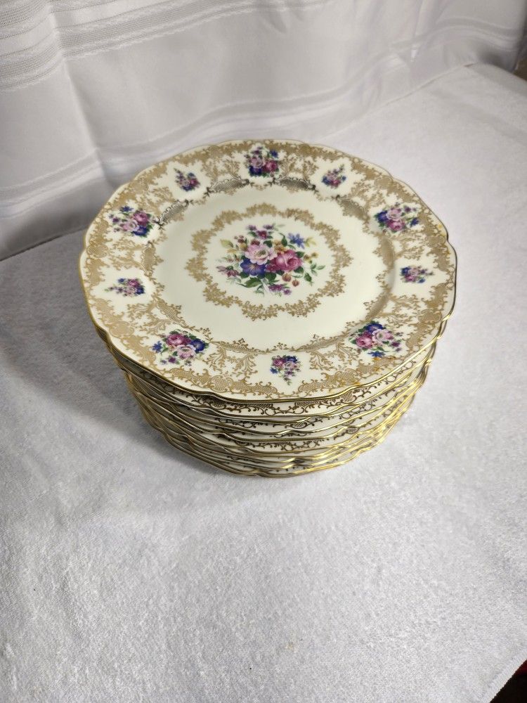 Set of 12 Bohemia Royal Ivory "Windsor Noblesse" Dinner Plates - Made in Czechoslovakia