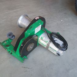 Greenlee 6001 cable puller tugger