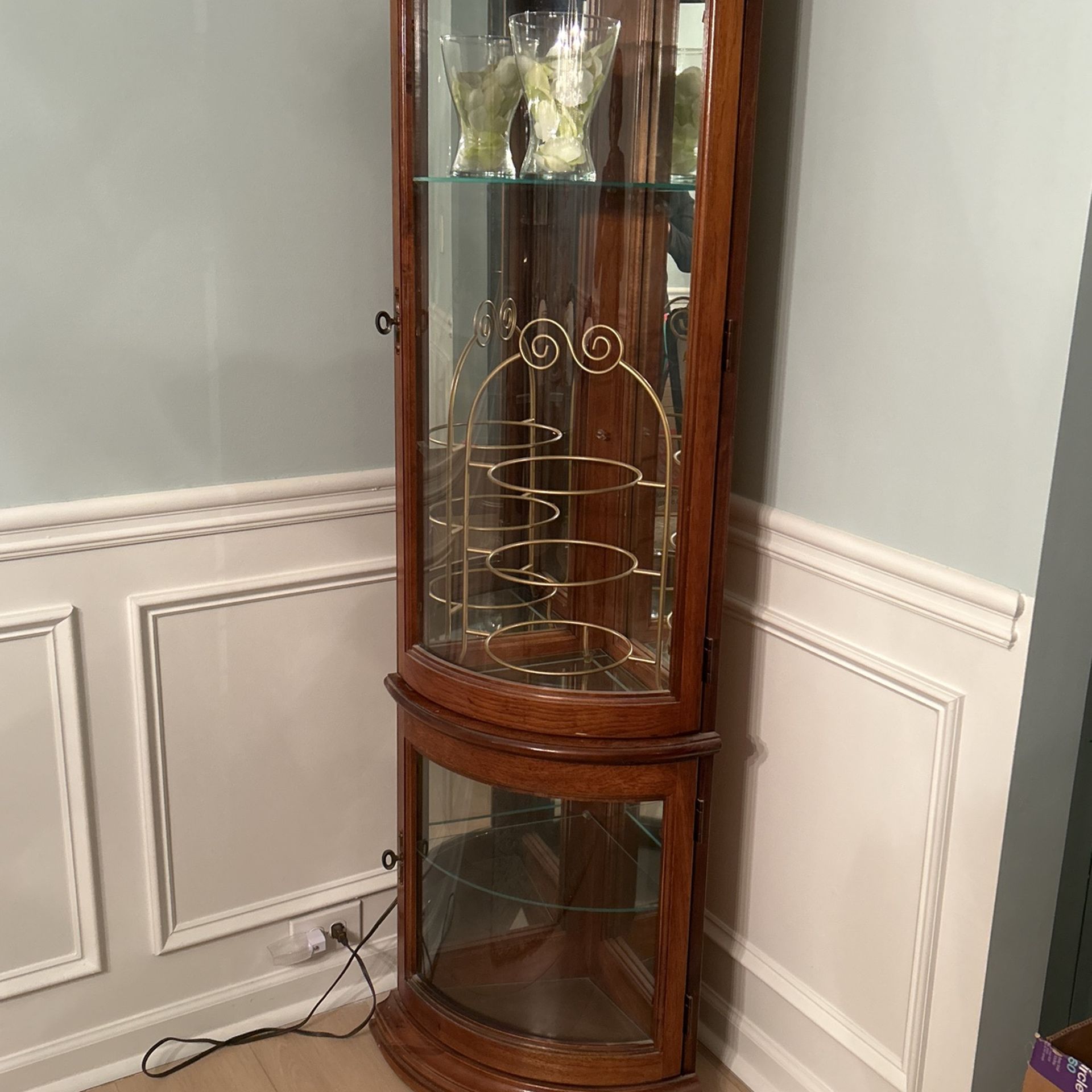 Corner Curio Cabinet