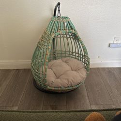 Cat hammock — cozy, sturdy, and easy to install!