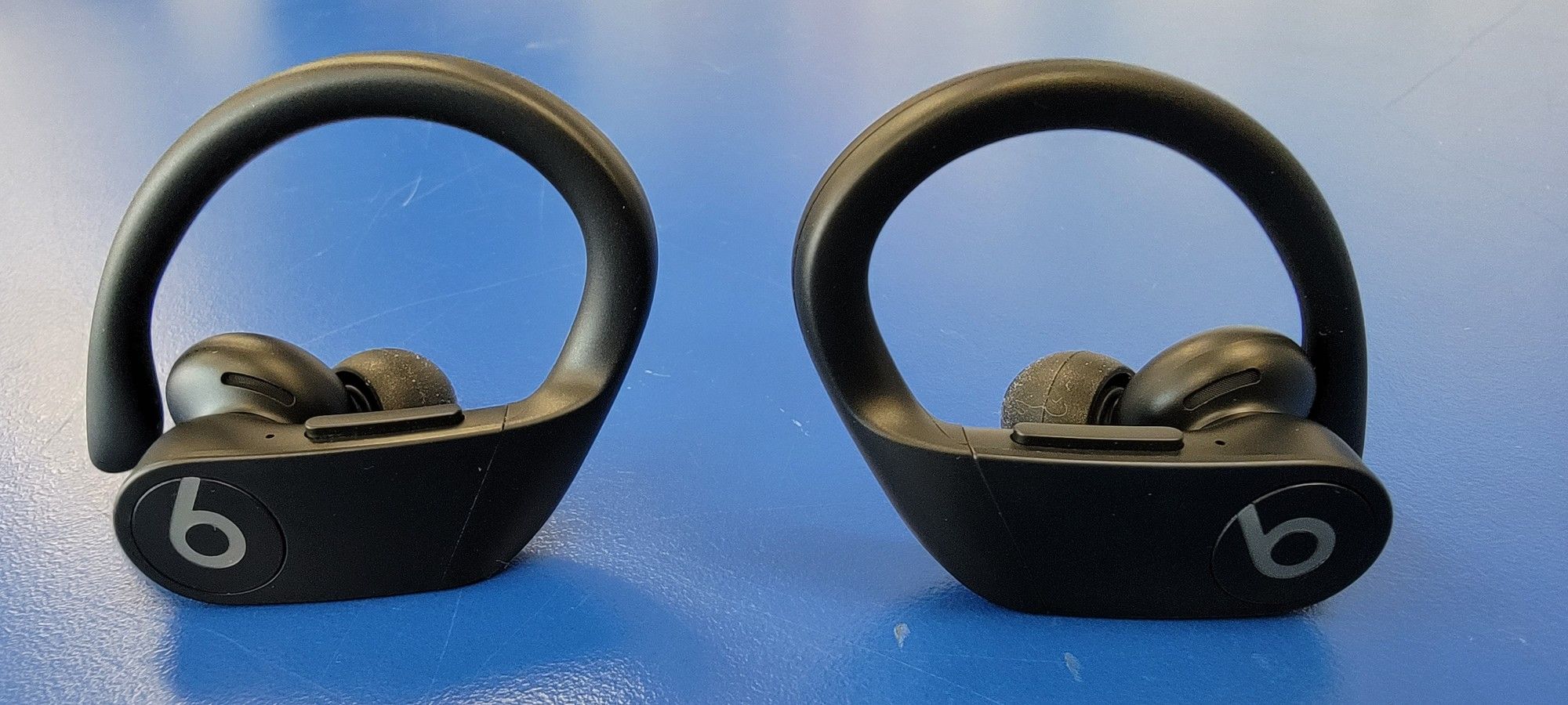 Apple Power Beats Pro Earphones
