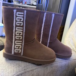 Classic Calf Uggs-Brand new 