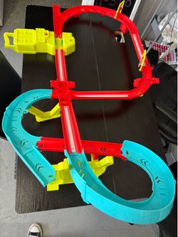 Hot wheel track