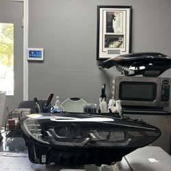 BMW I4 G22/G23/G26 OEM CHROME RIGHT PASSENGER LED HEADLIGHT HOUSING 2022/2023/2024/2025