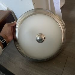 Light fixtures 