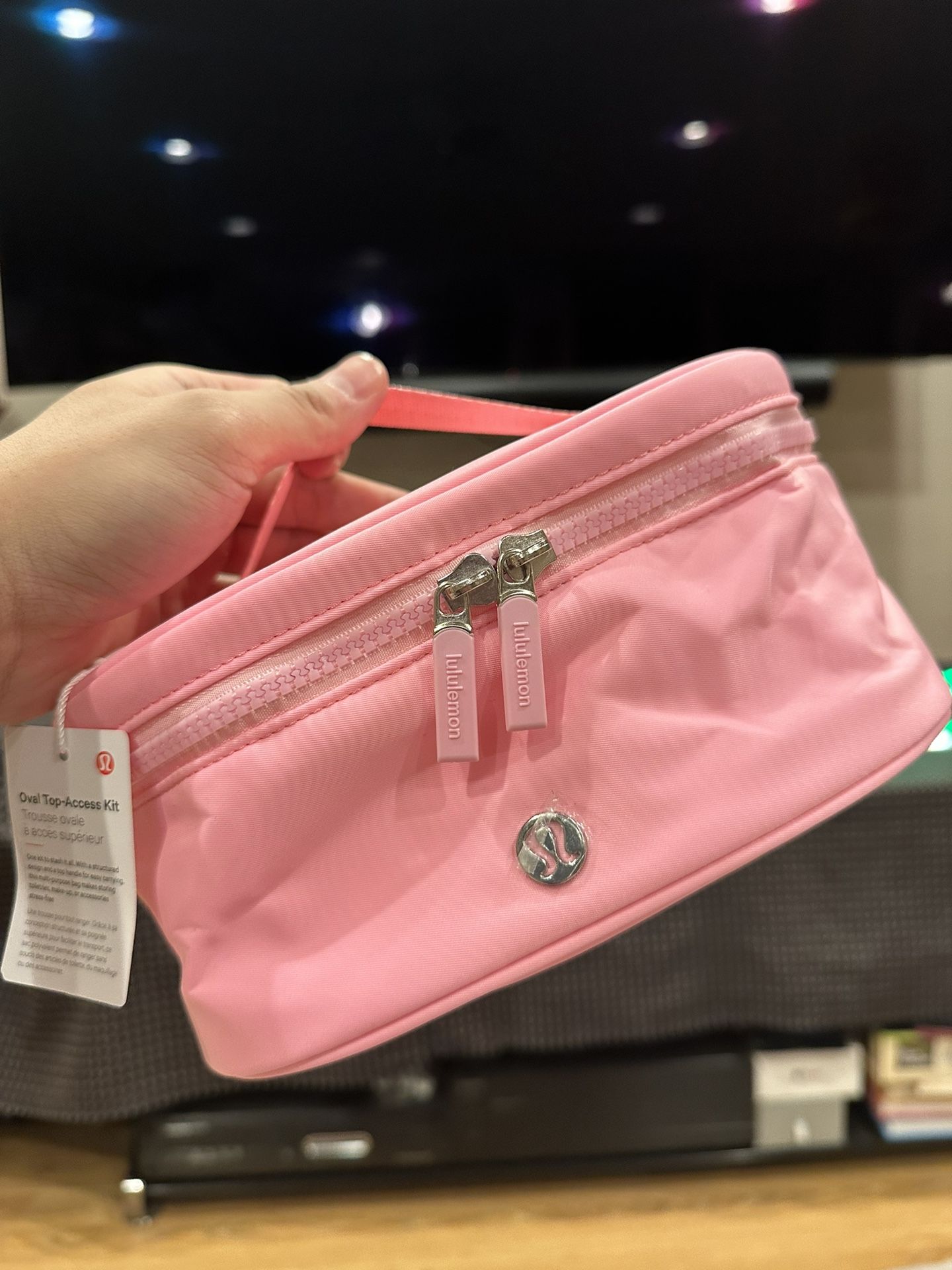 Lululemon Makeup Tote Bag for Sale in Las Vegas, NV OfferUp