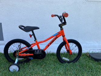 Trek. Precaliber kids bike. 16 inch tires