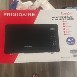 Frigidaire Black Microwave
