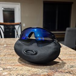 Oakley Radar EV w/ Case