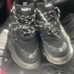 Balenciaga Tripple S