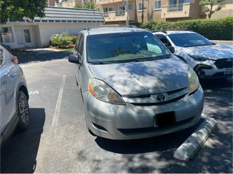 Toyota Sienna 2006