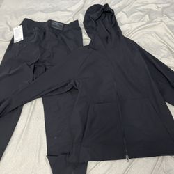 Lululemon Pacebreaker Black 