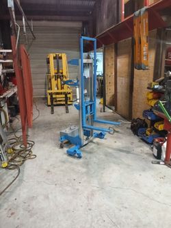 Genie Lift 