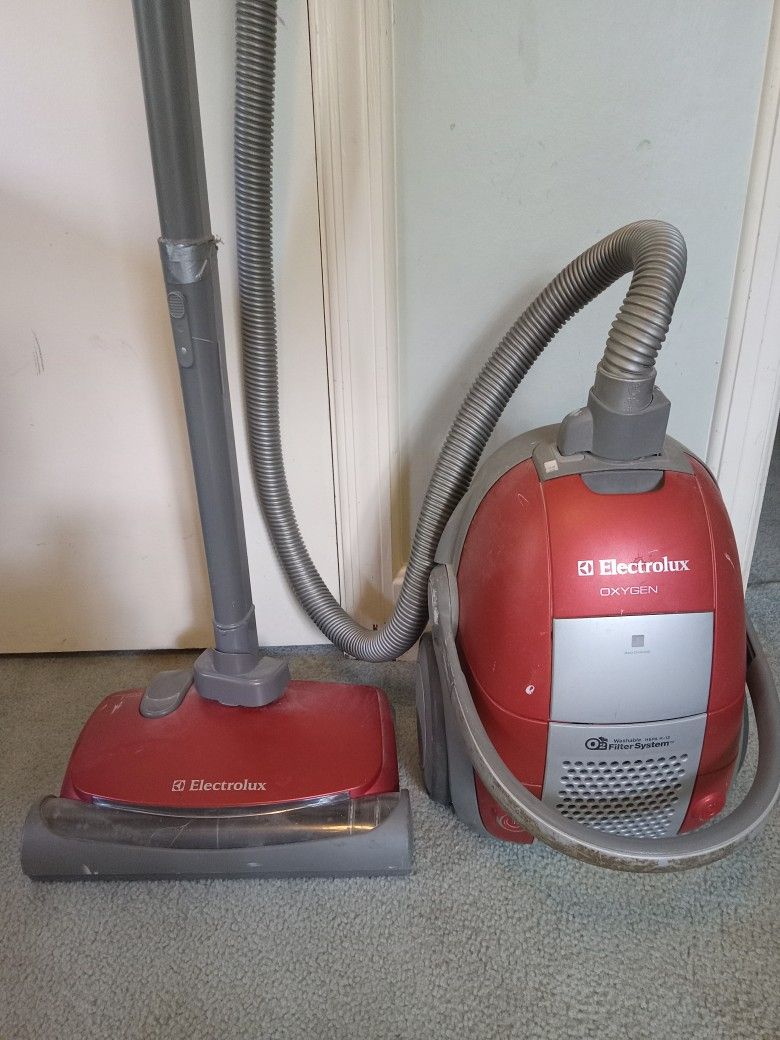 Electrolux working Vacuum