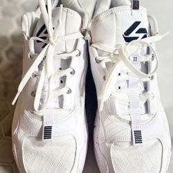 Men’s Basketball Shoes - Jordan LUCAs