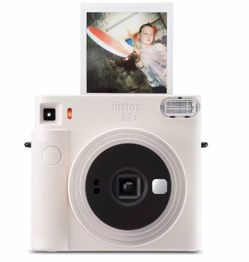 Fujifilm INSTAX SQUARE SQ1 instant camera - White