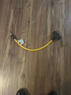 Adapter power cord enables three power tools at once