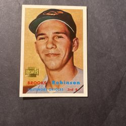 Brooks Robinson 2001 Topps #328