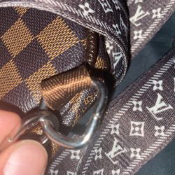 LV reporter purse for Sale in Edgewood, WA - OfferUp