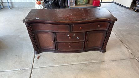 Solid wood dresser