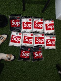 Supreme Socks
