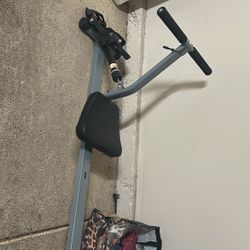Workout Row machine ( hydraulic ) 