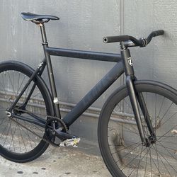 Leader 721 Frame and fork